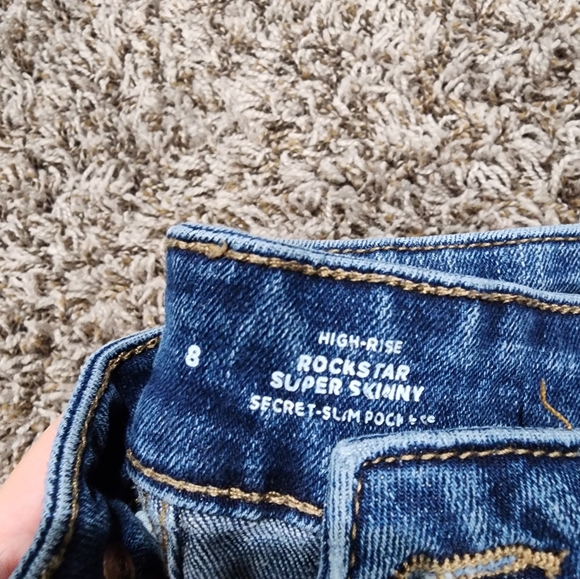 Old navy jeans - Picture 2 of 2
